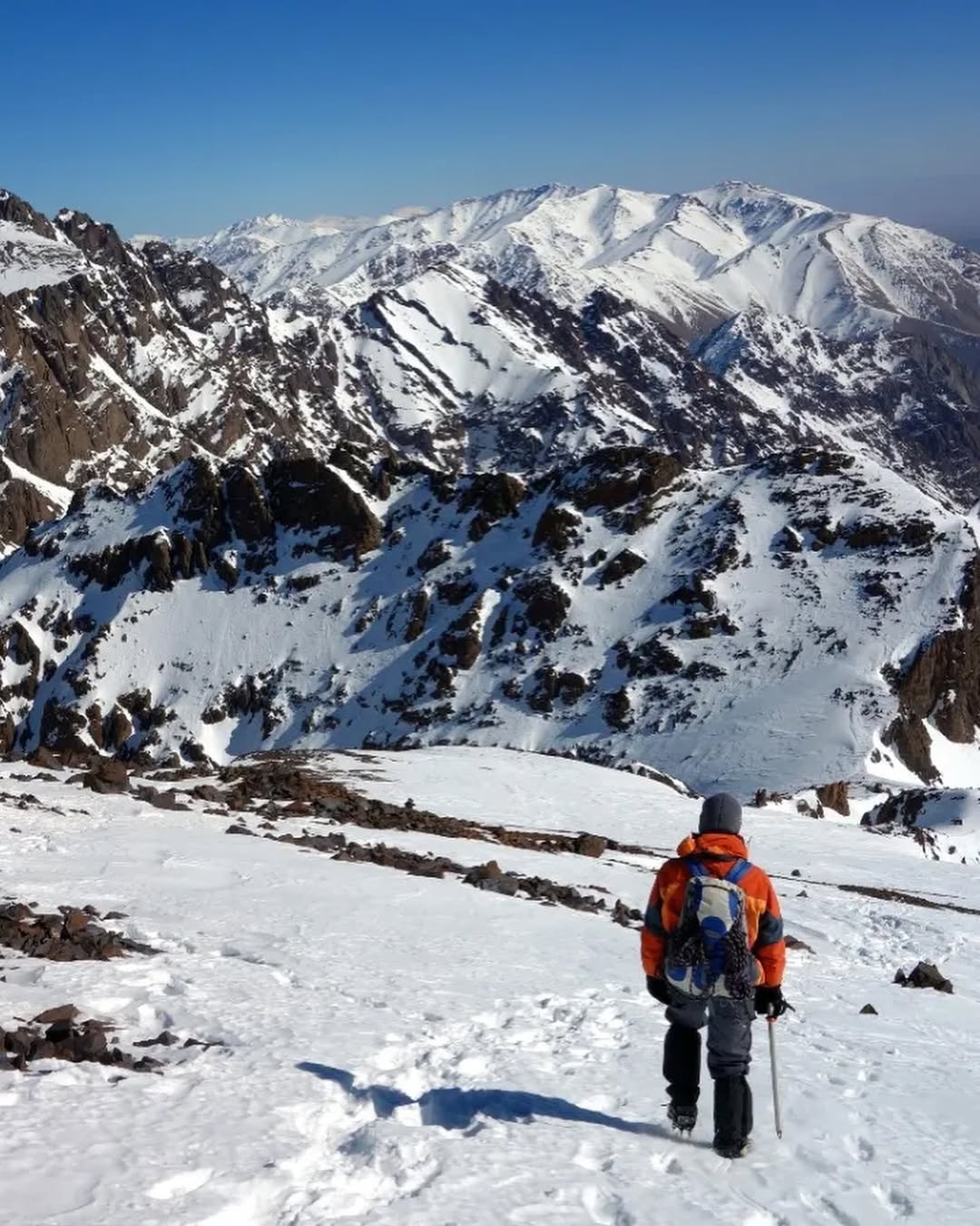 Partez à la conquête des sommets Ras n’Ouanoukrim (4083 m) et Timzguida (4089 m) – les 2e et 3e (1)