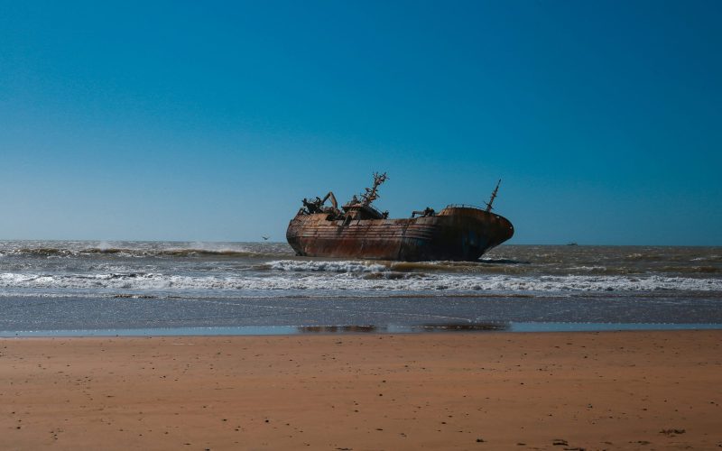 li-xueyi-MCBL0B2-720-unsplash